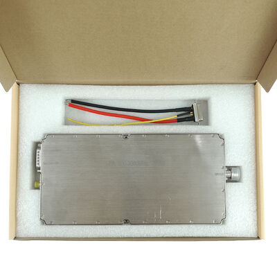 5dBm 32V 電圧 100W 300-2700MHz 300-2000MHz RF 広帯域パワーアンプ