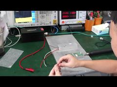 幅広いアプリケーション向けの温度保護機能を備えた 400 ～ 5800MHz 50W アンプ モジュールのデモを見る